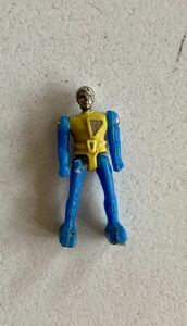 タカラ ダイアクロン 初期 隊員 青×黄色 ダイアクロン隊員 当時物 ミクロマン 変身サイボーグ トランスフォーマー 80年代 タカラSFランド