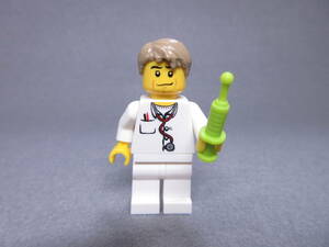 LEGO★175 正規品 ドクター 医者 ミニフィグ CITY シリーズ 同梱可能 レゴ シティ タウン 病院 救急車 救護 歯医者 アニマルドクター