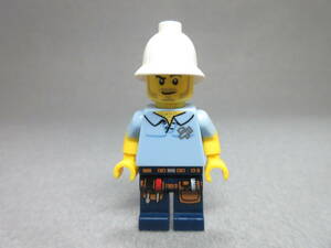 LEGO★s130 正規品 街の人 ミニフィグ CITY シリーズ 同梱可能 レゴ シティ タウン 男の子 女の子 青年 女性 男性 お兄さん お姉さん