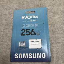 未開封　Samsung microSDカード 256GB EVO Plus microSDXC UHS-I U3 最大転送速度130MB/秒 MB-MC256KA/EC_画像2