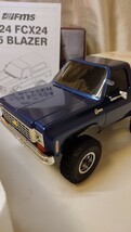 Fms FCX24 シボレーK5 Blazer Fair RC blue mod chevrolet ブルーカスタムモデル　C10 K10 新品 クローラー ジープ_画像6