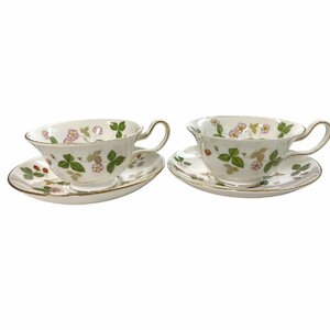 【中古品】 WEDGWOOD ウェッジウッド カップ＆ソーサー いちご 苺 洋食器 食器 ペアセット 2個 本体のみ hiJ2597RO