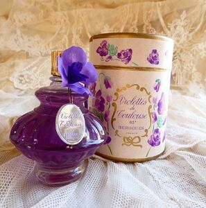 未使用 フランス アンティーク Violettes de Toulouse Berdoues ベルドゥ スミレの香水 ボックス 紙箱 パフュームすみれラベル菫ケース布花