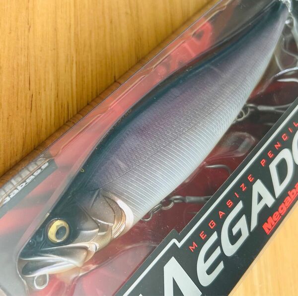 新品 メガバス MEGADOG メガドッグ 180 慎太郎ナチュラル