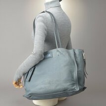 PRADA プラダ トートバッグ ミラー付き カーフレザー ブルー グレー 1BG118 マチ拡張 ショルダーバッグ 肩掛け 店舗購入品 鞄 Mb.a/a.b_画像5