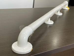 *[ nursing handrail assistance handrail home building equipment ] free . turns handrail ( centre part MAX approximately 90 times ) color : white total length : approximately 90cm axis diameter : approximately 3.2cm* almost unused goods 