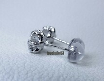 ★高品位な輝き★ 　【Pt900】高品位 2.36ct＊高純度プラチナ900製*ダイヤモンドピアス ＊あると便利な定番アイテム6本爪一粒ピアス＊新品_画像5