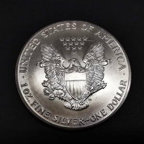 151106S05-1116S2■アメリカ 1ドル 銀貨■2点 1986年 純銀 1オンス ウォーキングリバティ コイン イーグルの画像8