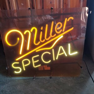 ネオン管 ネオン看板 ネオンサイン インテリア 看板 ディスプレイ 雑貨 BAR バー 店舗　Miller SPECIAL　照明