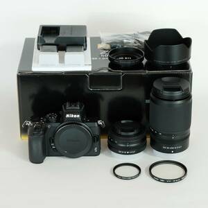 [シャッター数12,512回] Nikon Z 50 ダブルズームキット / ニコンZマウント / APS-C