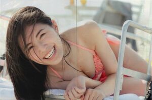 ..グラビア切り抜き 松井珠理奈 「断り続けたSEXY」