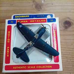 MINI-PLANES TOMY-BACHMANN CURTIS HELLDIVER 当時物　香港　美品