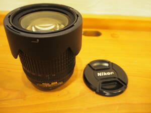 美品 NIKON ニコン AF-S DX Zoom Nikkor ED 18-135mm F3.5-5.6G (IF)