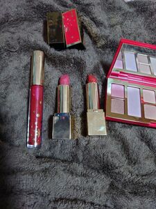 2022クリスマスコフレESTEE LAUDER コスメ