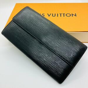 【極美品】l250 ルイヴィトン エピ 長財布 二つ折り ウォレット レザー 小物 LOUIS VUITTON 黒 ブラック