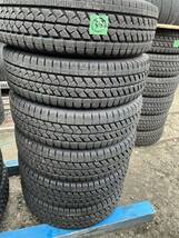 ☆2022年製　超バリ山　ブリヂストン　スタッドレス　ブリザックW979 205/70R16 111/109LT 6本セット 39_画像1