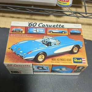 Revell1/25 ‘60 Corvette未組立