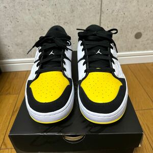 28.5cm●ナイキ ジョーダン ニュー レトロ 1 ロー NIKE JORDAN NU RETRO 1 LOW 白 黄 黒 シカゴ DV5141-017 スニーカー