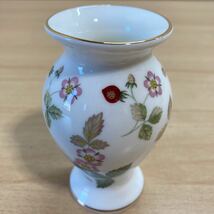 ウェッジウッド WEDGWOOD ワイルドストロベリー 花瓶 花器 一輪挿し/小物入れ アクセサリーケース ２個セット インテリア(4-2)_画像3