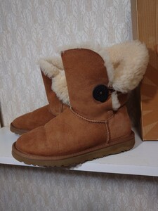 ＵＧＧ アグ ムートンブーツ 5803 23cm 送料無料！