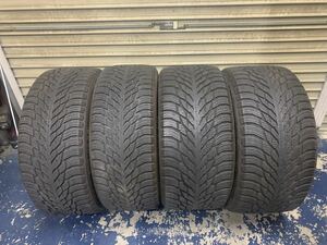 ノキアン　ハッカペリッタ　F265/40R21 R295/35R21 1台分中古バリ山