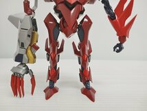 [B5A-511-031-1] BANDAI ROBOT魂 SIDE KMF コードギアス復活のルルーシュ Type-02/SP1 紅蓮特式 塗装済み可動フィギュア パーツ欠品 中古_画像6