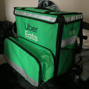 Uber Eats ウーバーイーツ　バッグ　グリーン