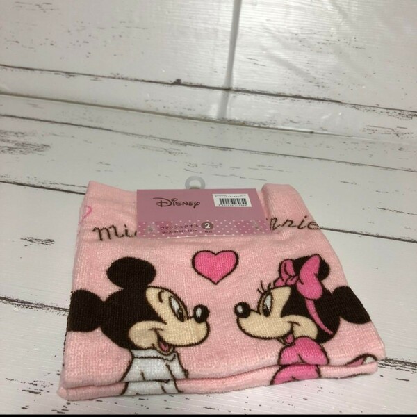 新品　タグ付　ディズニー　Disney タオル　2枚組　ハンドタオル　ピンクファッション雑貨 日用品 