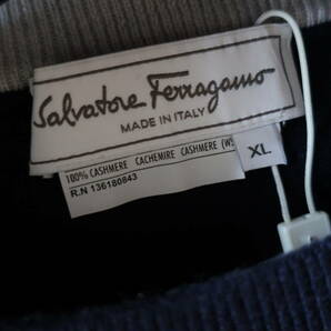 サルヴァトーレフェラガモ（Salvatore Ferragamo） 新品カシミヤ100% セーターXL 紺色の画像6