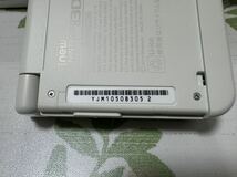 【動作確認済み】new Nintendo 3DS 箱、取説、保護フィルム、充電器付き_画像5