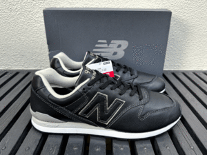 国内正規品 オールレザー New Balance CM996HB2 HERITAGE LEATHER PACK ブラック×ゴールド US8.5 26.5cm M996限定 黒/金 スニーカー