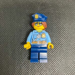 レゴ　ミニフィグ　警察官8