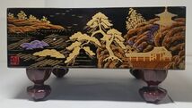 【中古品】柳山 作 楼閣山水金蒔絵 碁盤 碁笥 碁石 一式 古美術品 漆芸碁盤 漆器 箱付 工芸品 囲碁_画像3