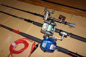 Daiwa ダイワ 電動 SEABORG 400BD シーボーグ(通電及び一部作動確認済)＋ダイワ MISAKI 80-330V他中古ロッドリール3セット