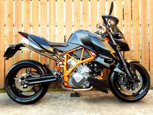 * spring. large sale in session *AIS inspection 4 point [ on ]* finest quality vehicle KTM 990 super Duke R Super Motard vehicle inspection "shaken" remainder equipped immediately riding vehicle . departure . torque *