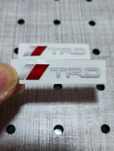 TRD ミニステッカー グラデーション 2P■プリウス クラウン ハリアー アルファード アクア ヤリスクロス ライズ RAV4 86 C-HR bB プラド_画像4