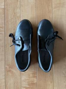 【新品・未使用品】ミドリ安全 安全靴 日本製 26.0cm EEE ((送料込み)) 23年5月製造
