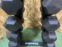 INSPIRE ダンベルセット 2.3Kg×2/4.5Kg×2/6.8Kg×2/9.1Kg×2/11.3Kg×2/13.6Kg×2/ラック付き エリア限定 大阪市平野区発 「1665」_画像4