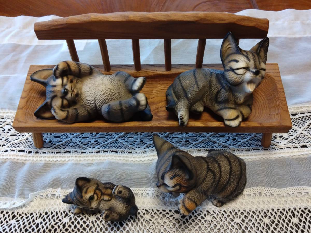 ベア様専用!HK・ドマン陶器製・大きなキジトラ猫 ベア様専用!HK・ドマン陶器製・大きなキジトラ猫