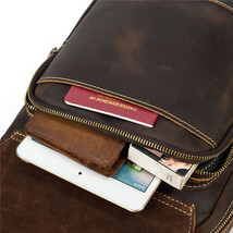 送料無料ボディバッグ 牛革 リュックサック A4書類 iPad対応 バックパック 斜めがけ鞄 カジュアルバッグ メンズ 本革 斜めがけ_画像9
