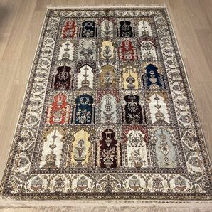 トルコのカーペット 120*180 ペルシャ絨毯 イラン アンティーク家具