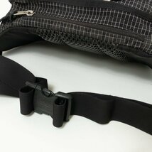 GREGORY グレゴリー ウエストバッグ ショルダーバッグ ボディバッグ 旧ロゴ チェック ブラック 黒 合成繊維 アウトドア 鞄 メンズ_画像6