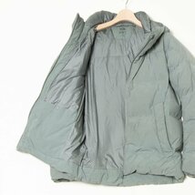 UNIQLO ユニクロ ダウン ジャケット ジップアップ フード 止水ファスナー アウター メンズ 秋冬 ポリエステル 古着 シンプル ノームコア_画像3