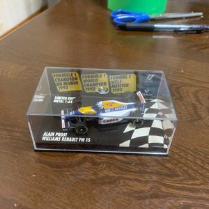 1/64 ウイリアムズ ルノー FW15 プロスト 1993 WILLIAMS RENAULT MICROCHAMPS