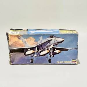 甲MJ16858　絶版　激レア　当時物　未組立品　箱潰　ハセガワ　1/72スケール　F/A-18A HORNET　ホーネット　アメリカ軍戦闘機　プラモデル