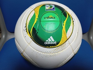 アディダス（adidas）カフサ（cufusa）未使用品　2013FIFAコンフェデレーションカップブラジル大会公式試合球　他（フットサル球）