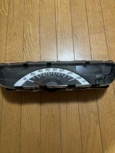 ウェイク DBA-LA700S スピードメーター　中古品！