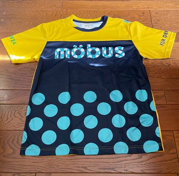 mobus tシャツ スポーツウェア