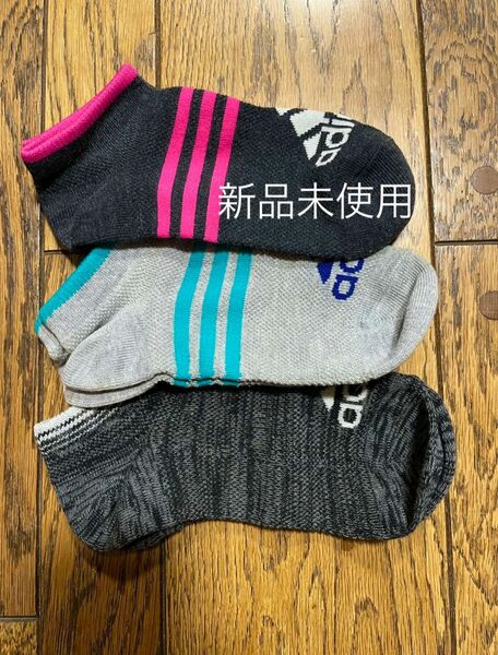 adidas 靴下