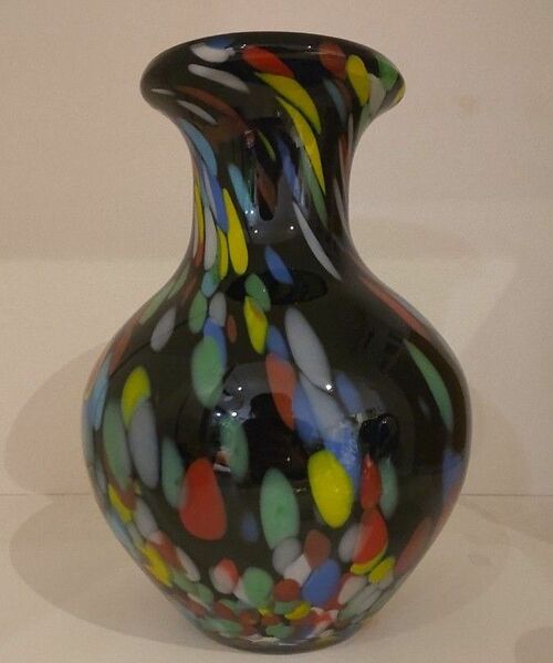 花瓶 陶器 個性的なデザイン フラワーベース